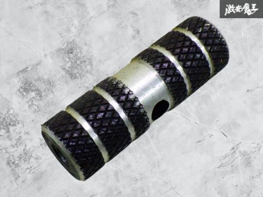 【破損無】 社外 汎用 バイク オートバイ 2輪車 用 リア ステップ 1本 直径:約70mm / 外径:約23.3mm / 内径:約7.3mm / 約7.7mm 棚拍卖