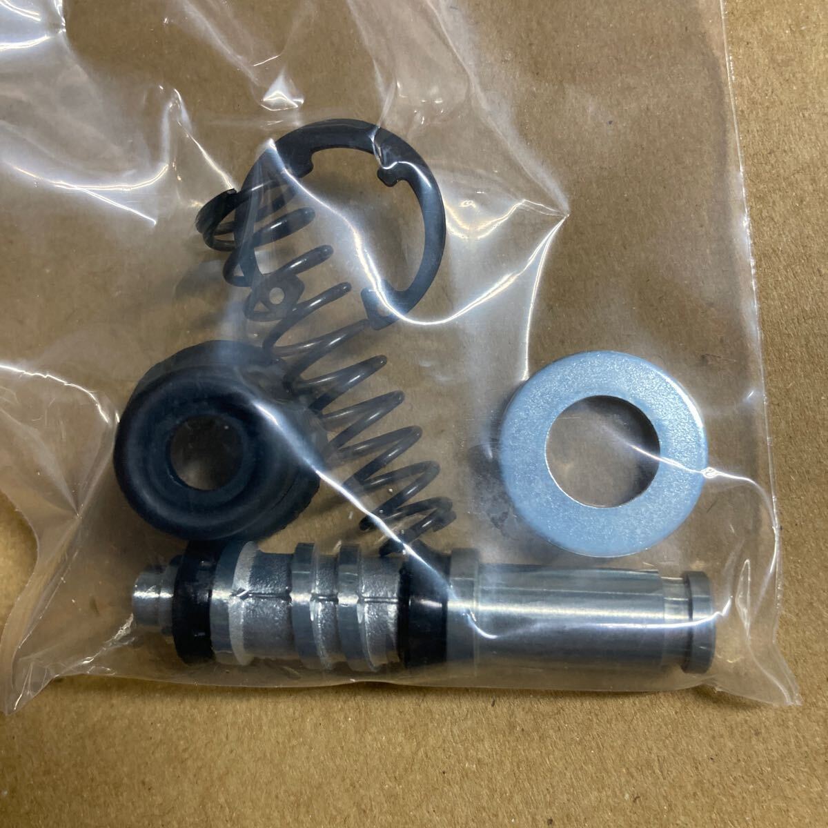 アドレスV125G V125S CF46A K5/6 CF4MA フロントブレーキマスターシリンダーシールピストンカップセット 純正互換 59600-03820 日本製拍卖