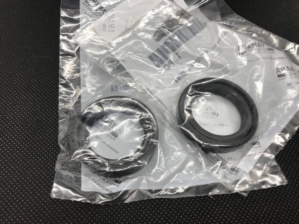 ヤマハ廃止部品 164-23145-01 互換 フォークシール オイルシール2個 オーバーホール レストア RD125/AS2/AS1/TA125/YL2拍卖