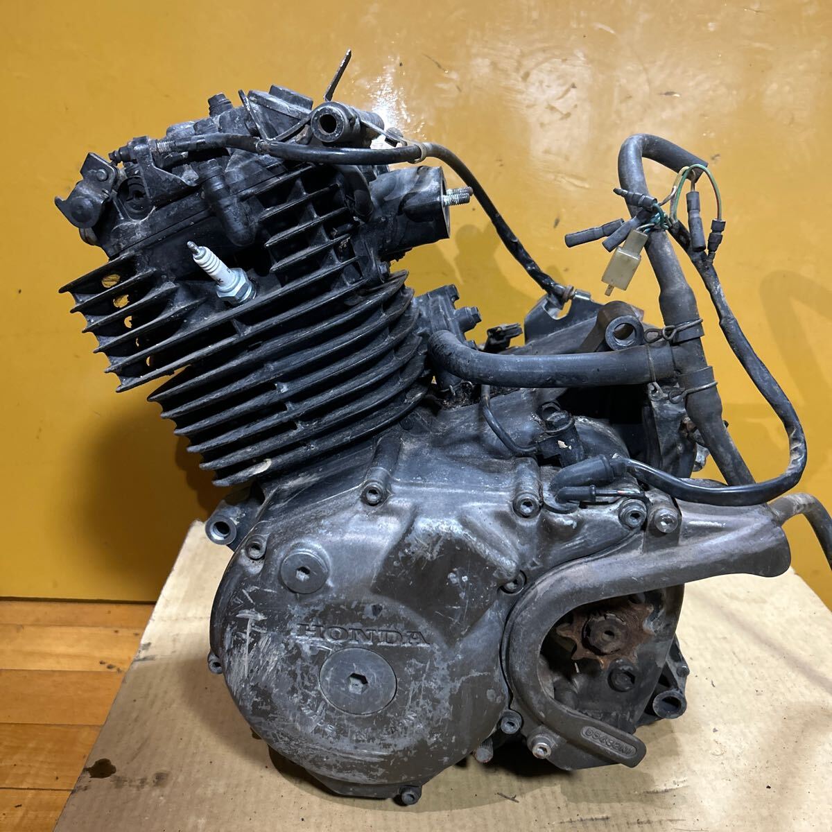 HONDA TLR250R エンジン クランキング確認済み拍卖