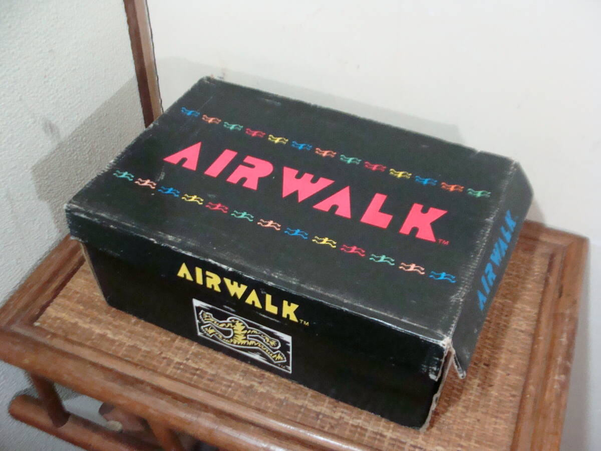 デッドストック AIRWALK CANVAS HIGHTOPS SMU US10拍卖