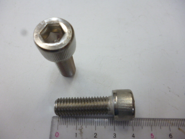 新品 2本 ステンレスキャップボルト M10mm ピッチ1.5 長さ30mm 全長40mm クリックポスト可拍卖