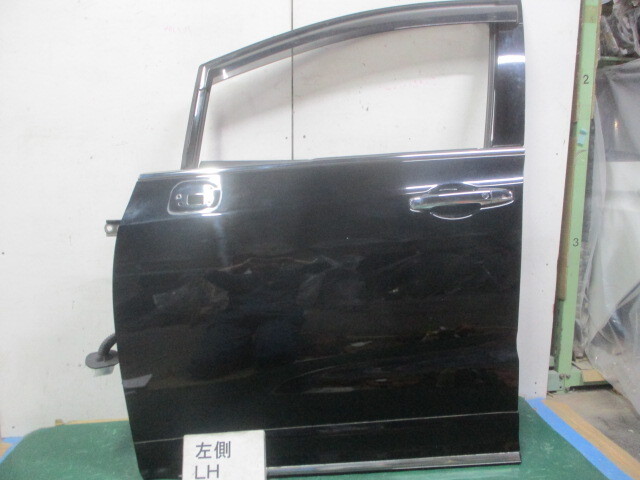 ホンダ オデッセイ アブソルート DBA-RC1 フロント左ドア NH731P 67050-T6A-000ZZ *個人宅配送不可*拍卖