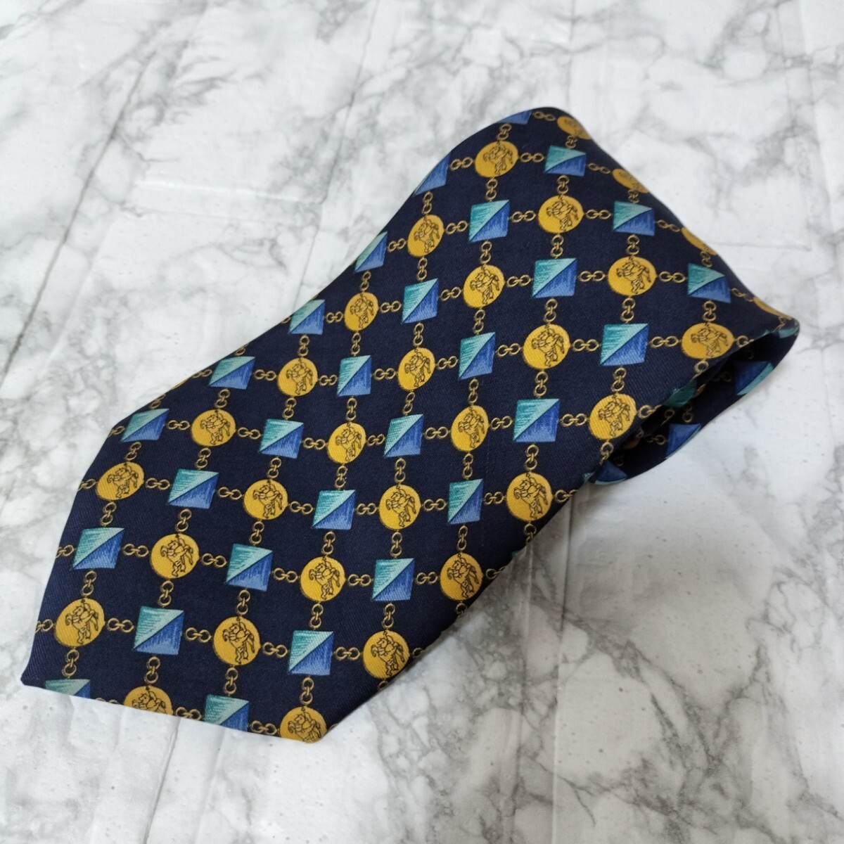 バーバリー ネクタイ拍卖