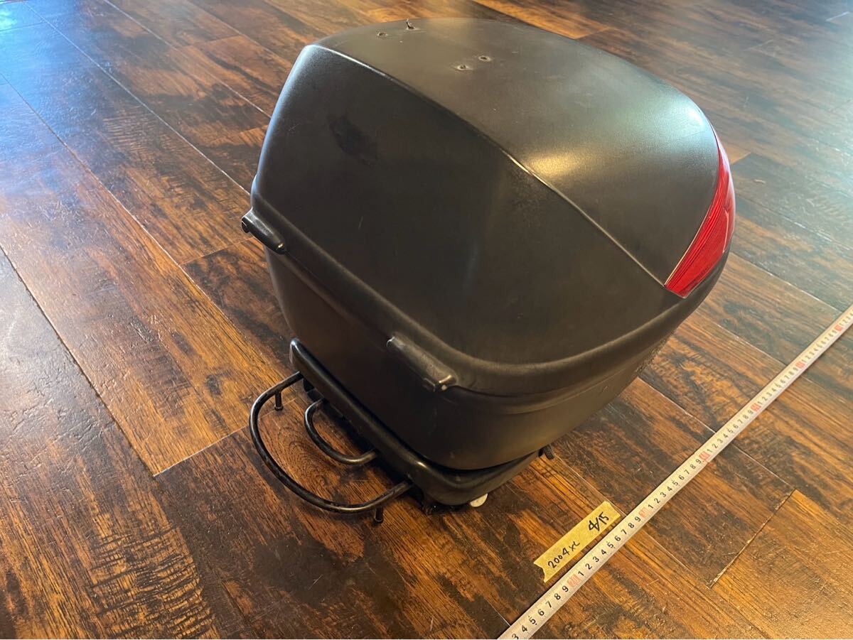 ハーレー2004年XLスポーツスターにて使用! GIVI トップケース リアボックス 鍵付拍卖