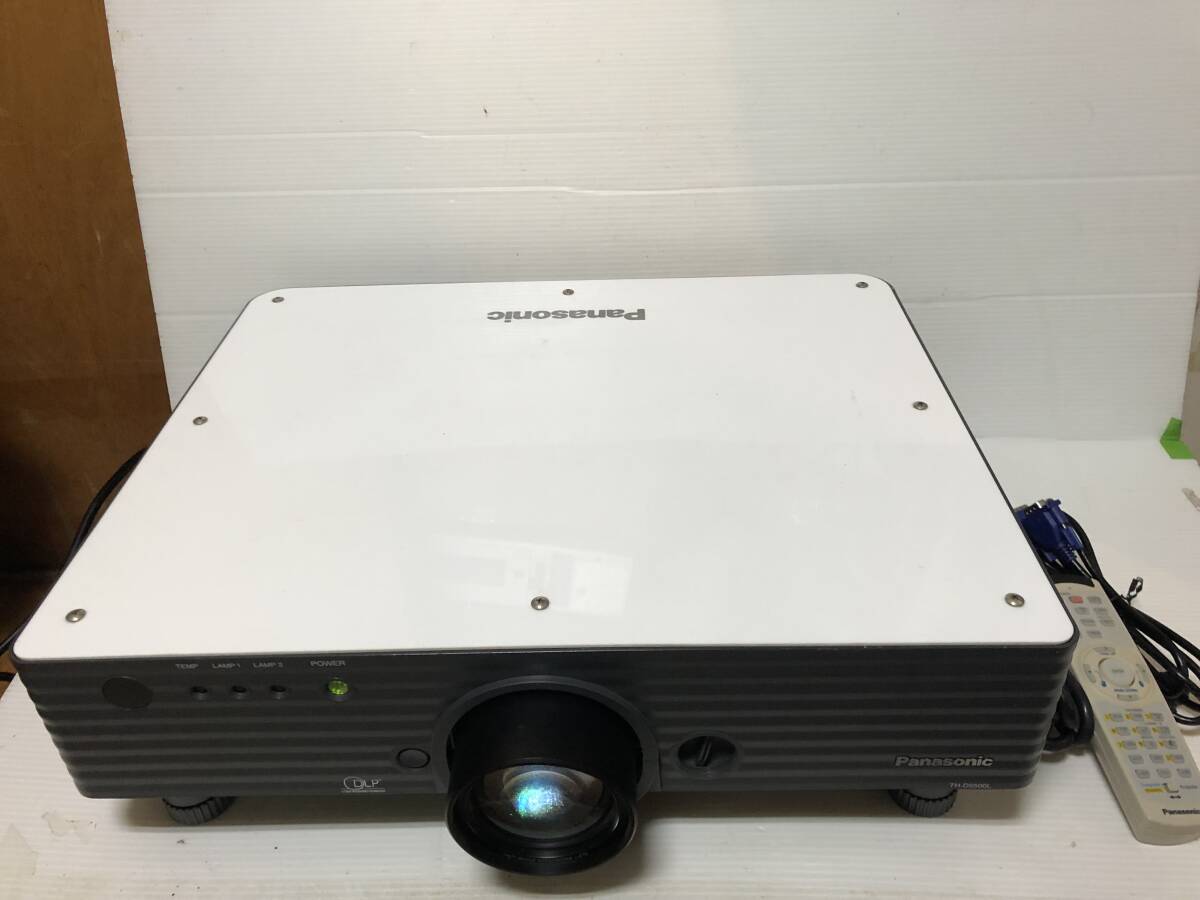 Panasonic TH-D5500L ★5000ルーメン 投影サイズ50-600型 ランプ使用各236時間 拍卖