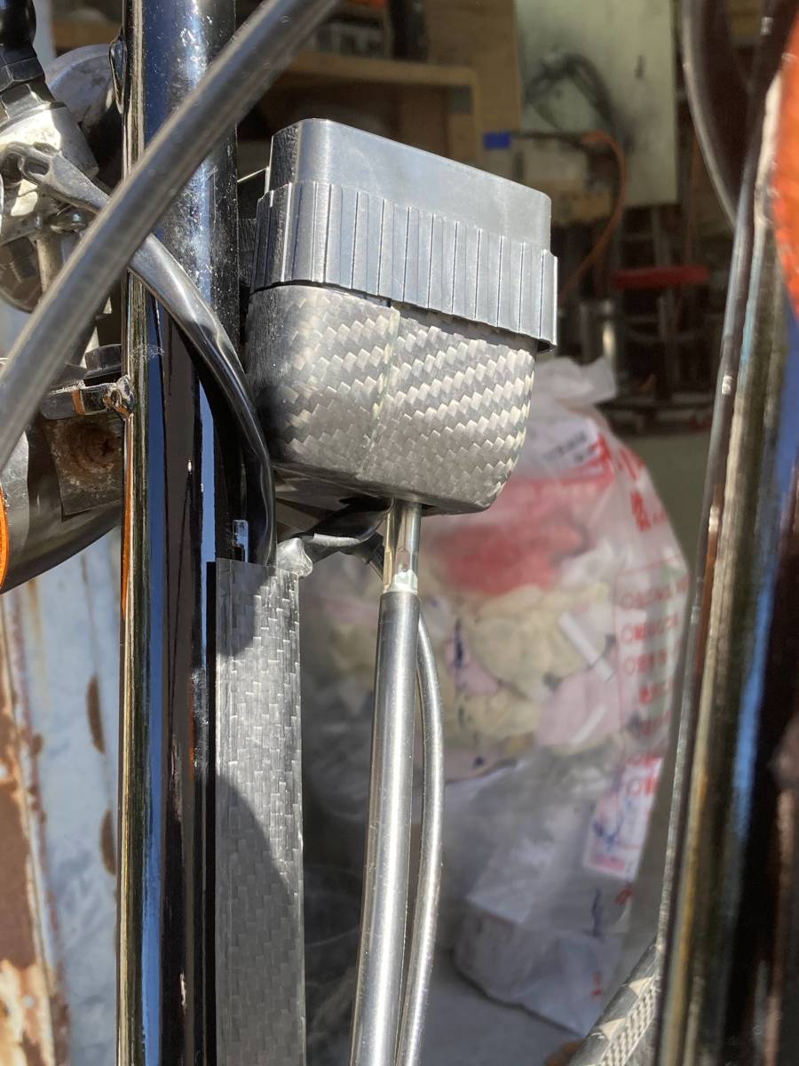 モトコンポ ドライカーボン製 メーターケース AB12拍卖