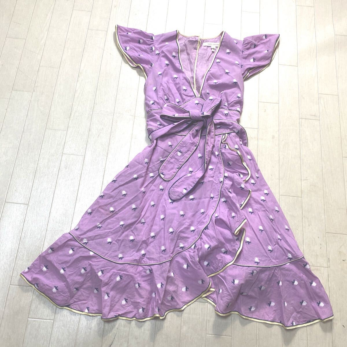 4147☆ MARC JACOBS マークジェイコブス トップス 半袖ワンピース レディース 00 パープル 花柄拍卖