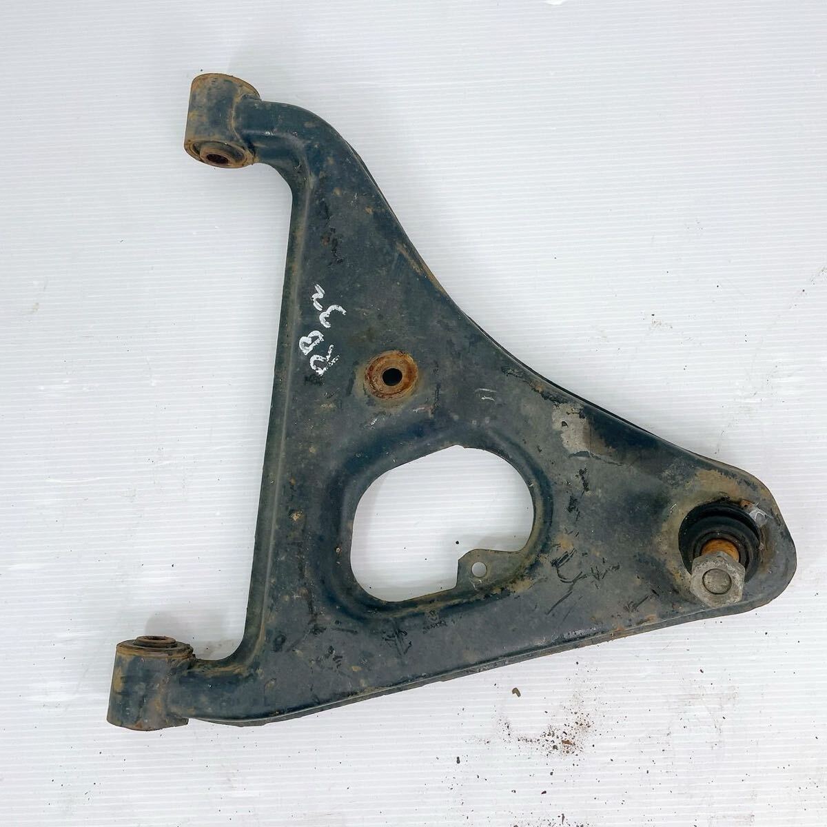 RB32 スカイライン シルビア ロアアーム 右拍卖