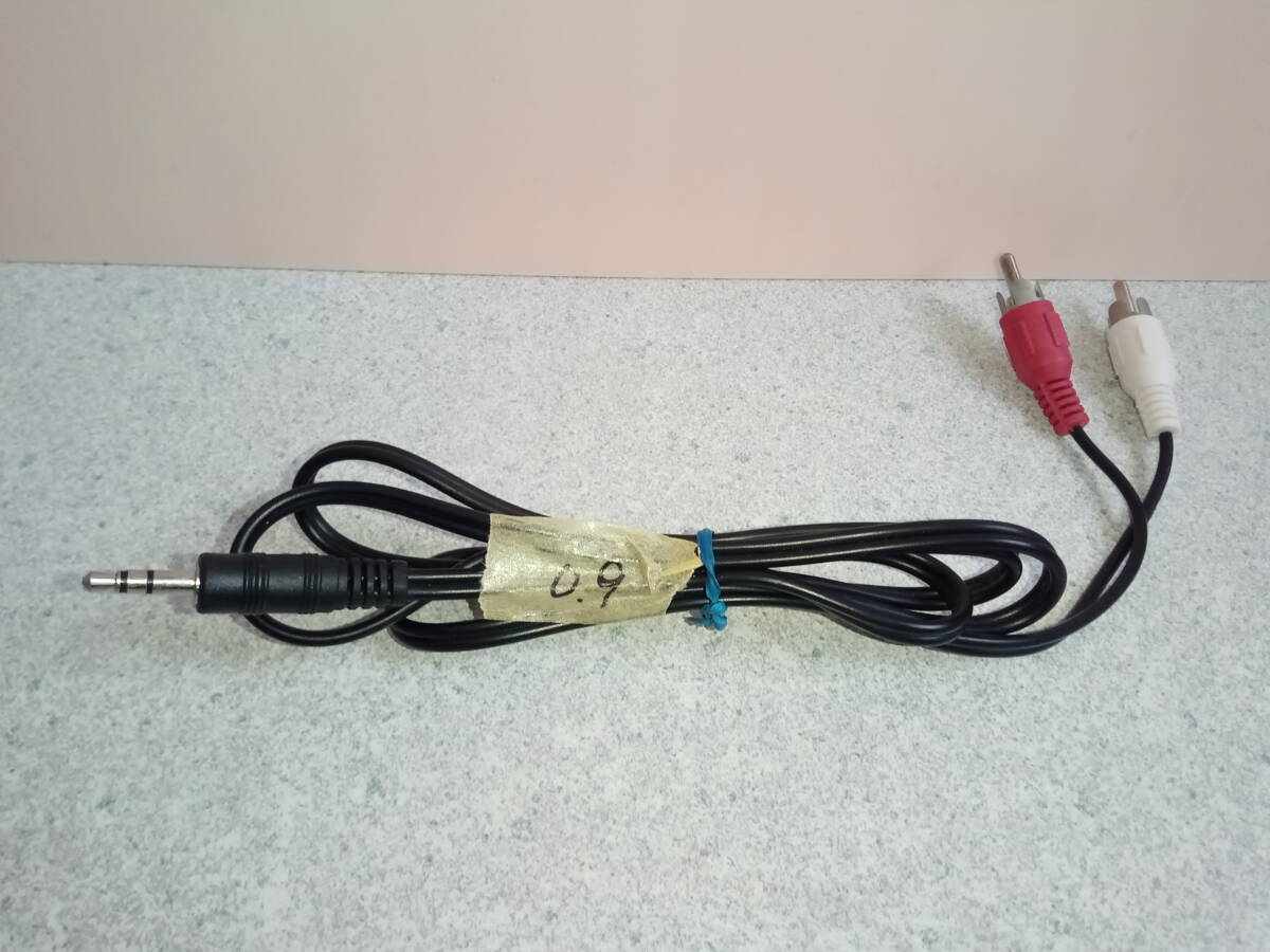 オーディオケーブル 3.5mmステレオミニプラグ 0.9メートル拍卖