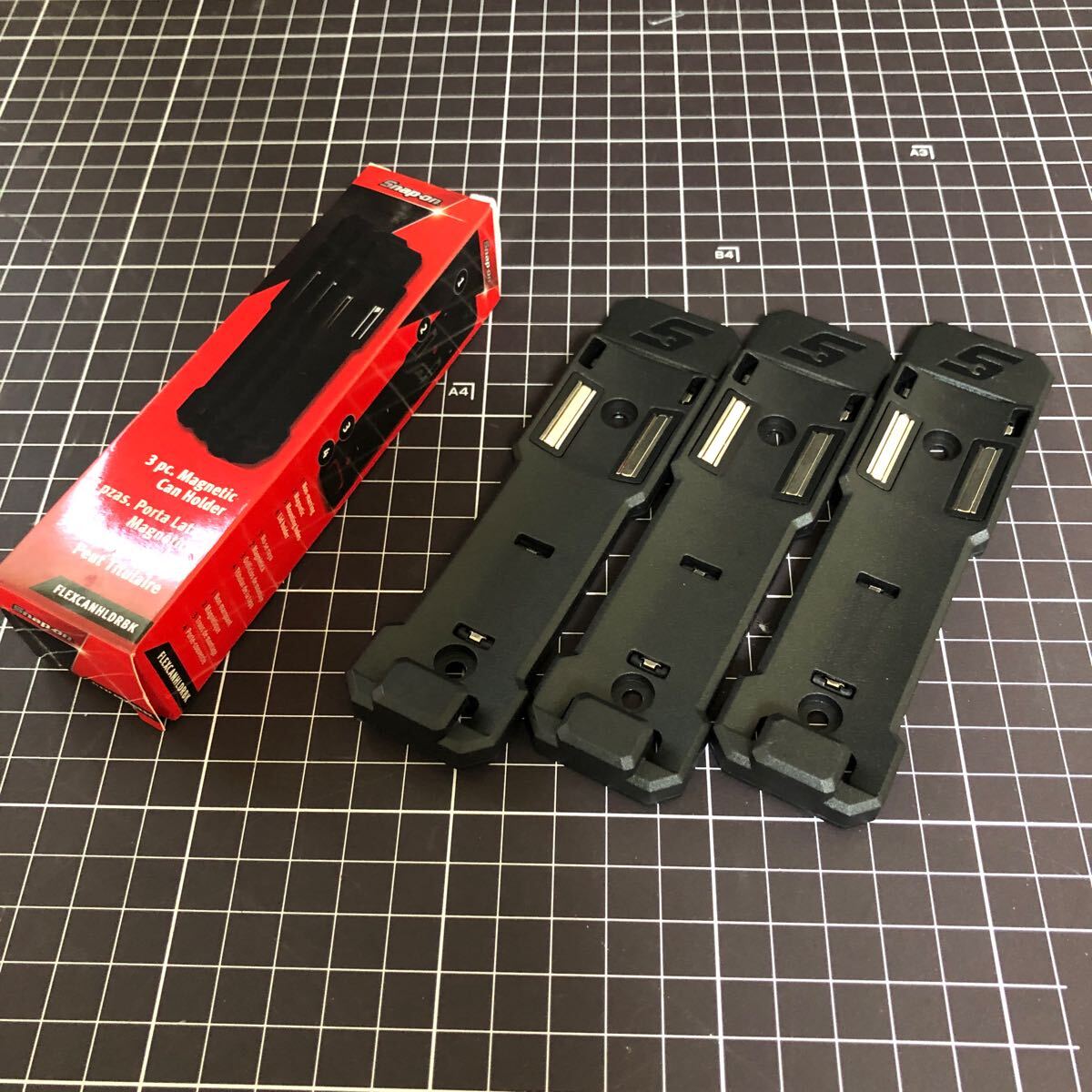 スナップオン スリムマグネット 缶ホルダー カン 3個セット Snap-on 新品 ブラック拍卖