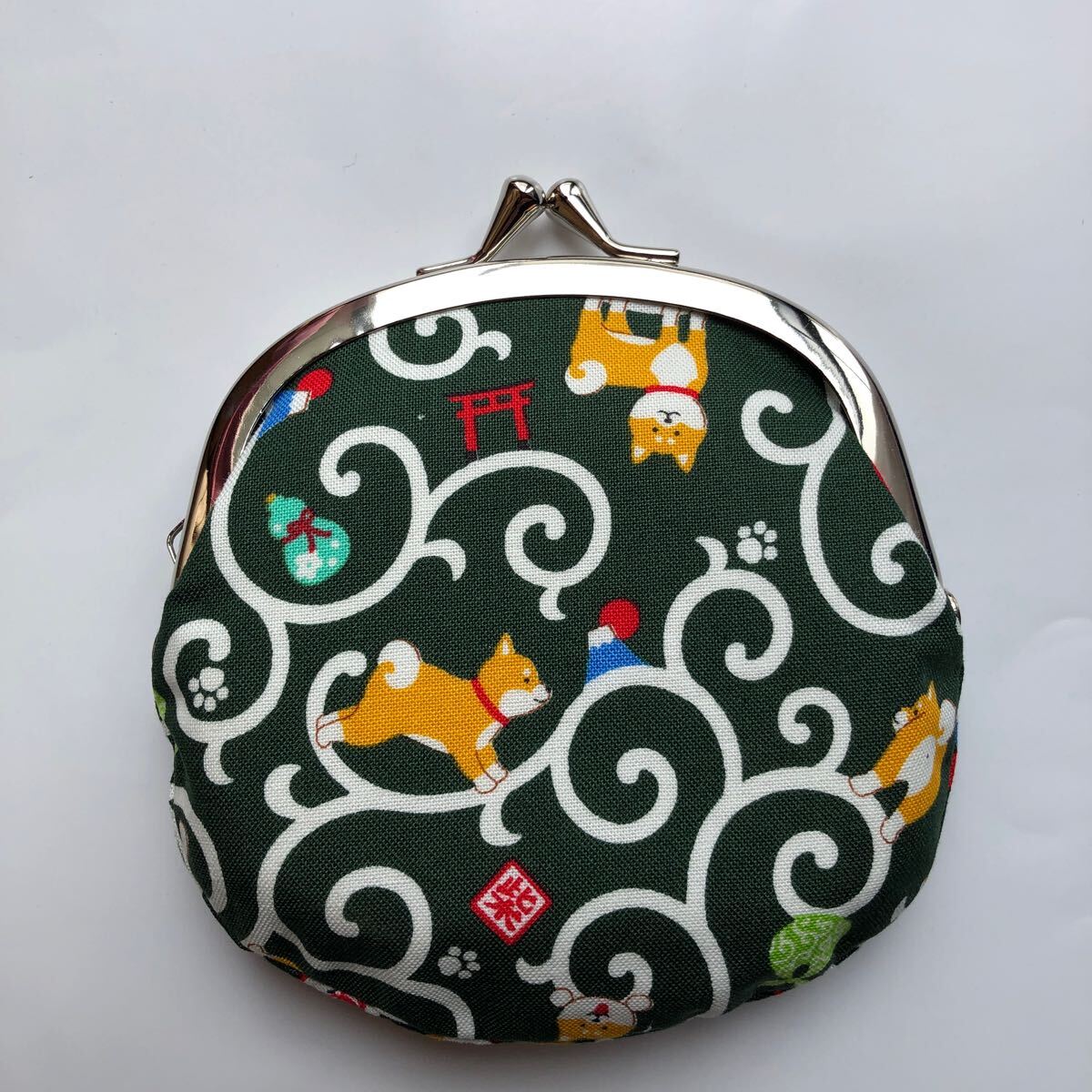 がま口 財布 小銭入れ コインケース 柴犬 唐草 和柄 3.3寸 グリーン系 アクセサリー入れ がま口ポーチ 新品 拍卖