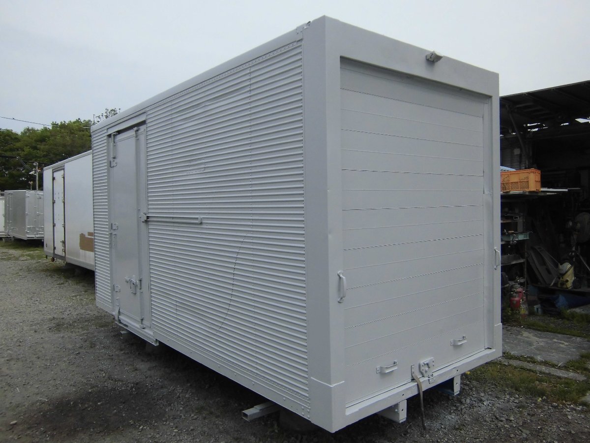 仕上げ済み!まさにバイクガレージ!便利なシャッタードア!!スライド横扉!倉庫物置用 3トンロングコンテナ拍卖