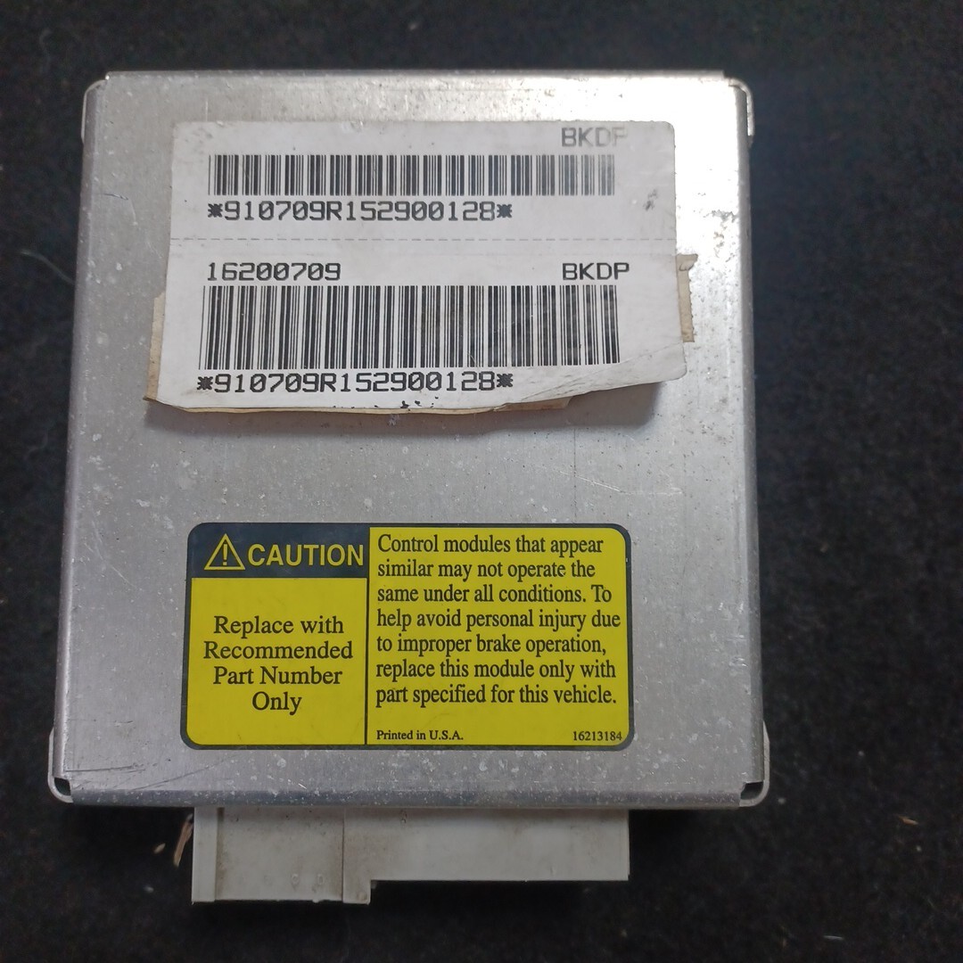 ビュイックリーガル ABS モジュールコンピューター 16200709拍卖