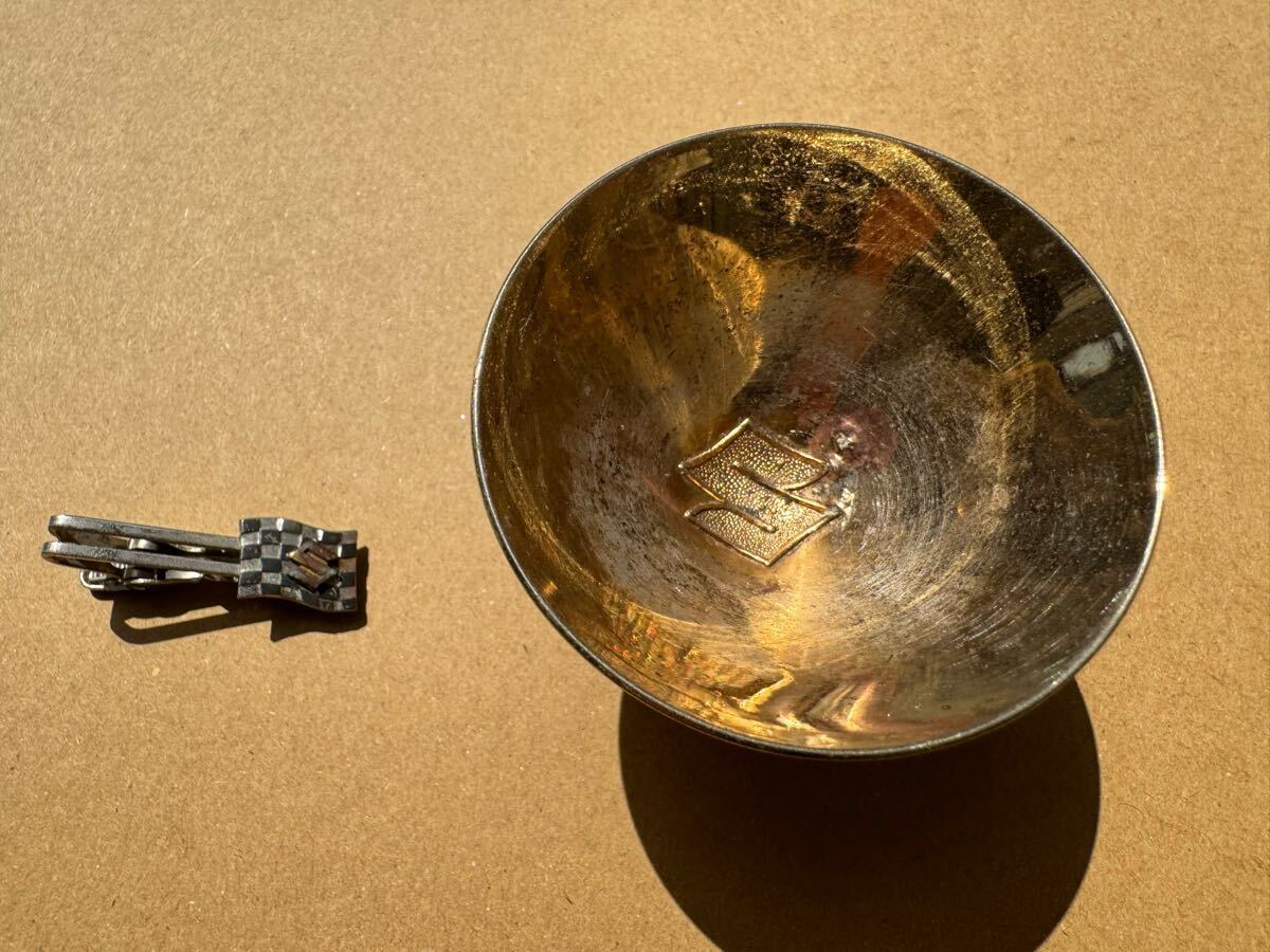 超希少! SUZUKI 寄贈品 金杯 ネクタイピン タイピン 金盃 24KGP S刻印 スズキ自動車 昭和レトロ拍卖