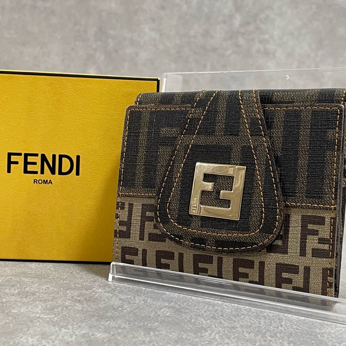 希少 FENDI フェンディ 二つ折り財布 マンマ ズッカ ズッキーノ ウォレット拍卖