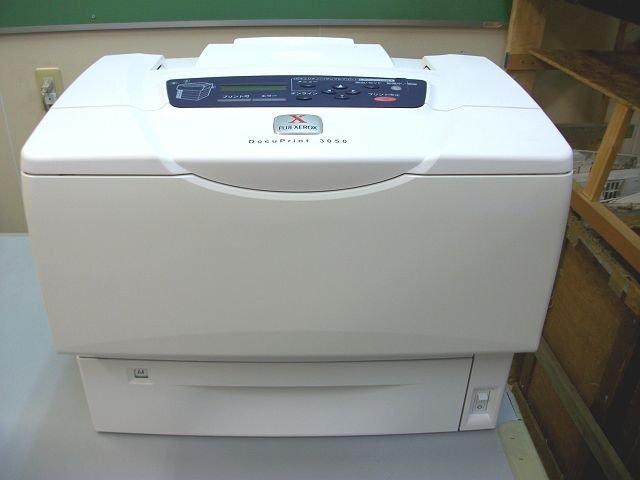 ★ 中古レーザープリンタ / FUJI XEROX DocuPrint3050 / 印刷枚数:26,335枚 / 自動両面印刷対応 /トナーなし ★拍卖