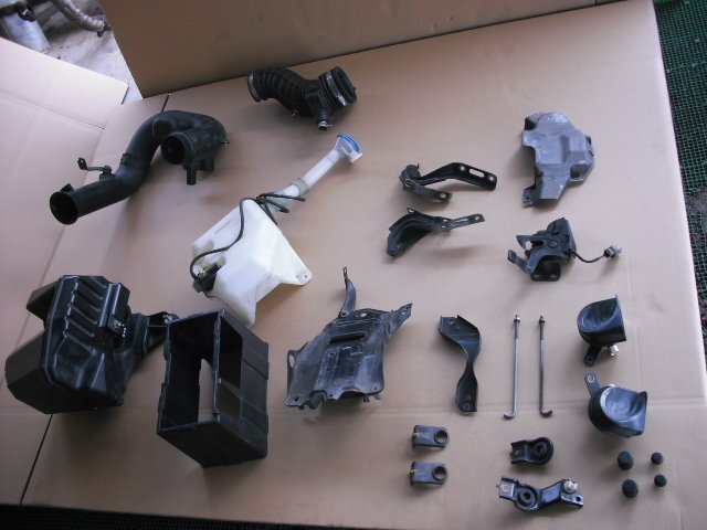 『b257』CL7,K20A,アコード,ユーロR,純正 ホーン ウォッシャータンク チャンバータンク,ボンネットロック ヒンジ バッテリーステー,612z拍卖