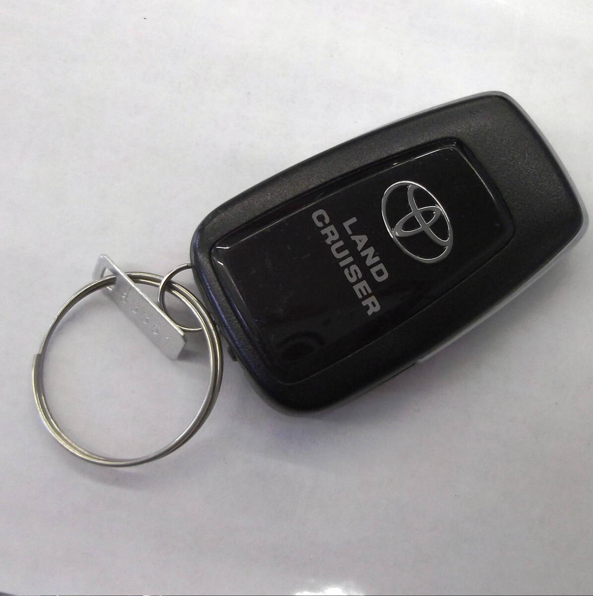 ●2504-120 レターパックライト対応! TRJ150 150系 ランドクルーザー プラド 後期 純正 3ボタン スマートキー キーレスエントリー 動作OK拍卖