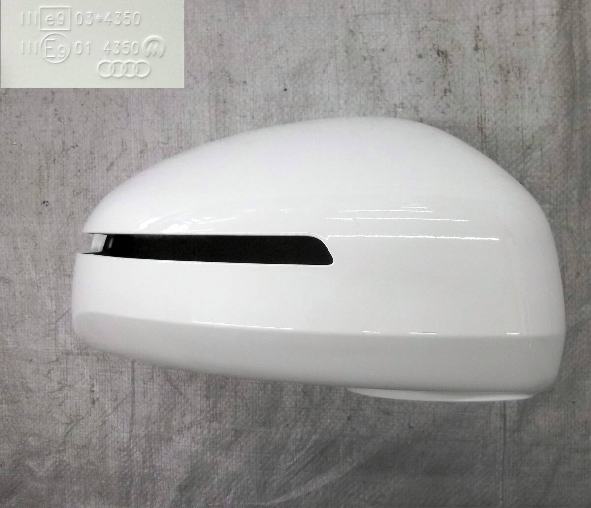 ●●2504-NK7LL AUDI アウディ 8J系 TTクーペ 純正 右 ドアミラーカバー 白 程度良好 美品!拍卖