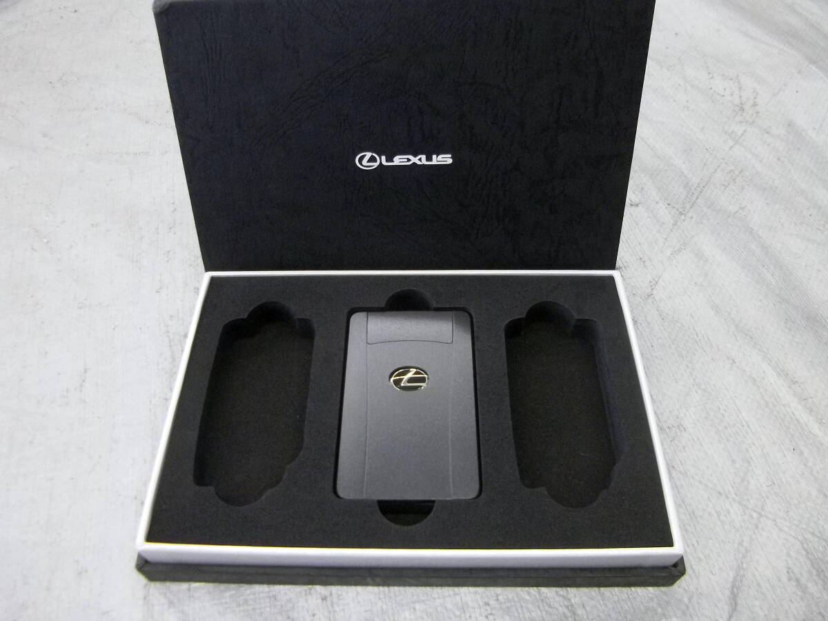●●2504-117L レターパックプラス対応! LEXUS レクサス NX NX300 純正 カードキー スマートキー ケース付 R001-A00479 未使用品!拍卖