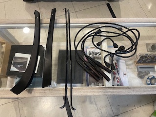 ■希少!!ポルシェ純正914 ポルシェ914 サイドクォーター モール&プラグコード セット PORSCHE拍卖