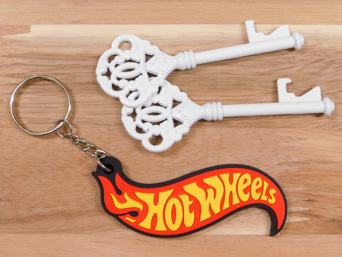 ◆送料\110◆【HOT Wheels・ホットウィール】※《企業ロゴ・ラバーキーホルダー》 アメリカン雑貨 キーリング RC014拍卖