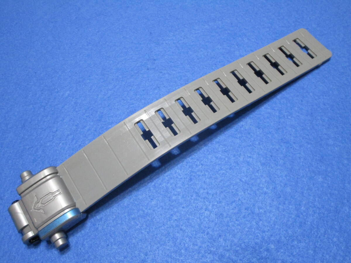 中古!即決!仮面ライダーオーズ DXオーズドライバー用 ベルト左(L)拍卖