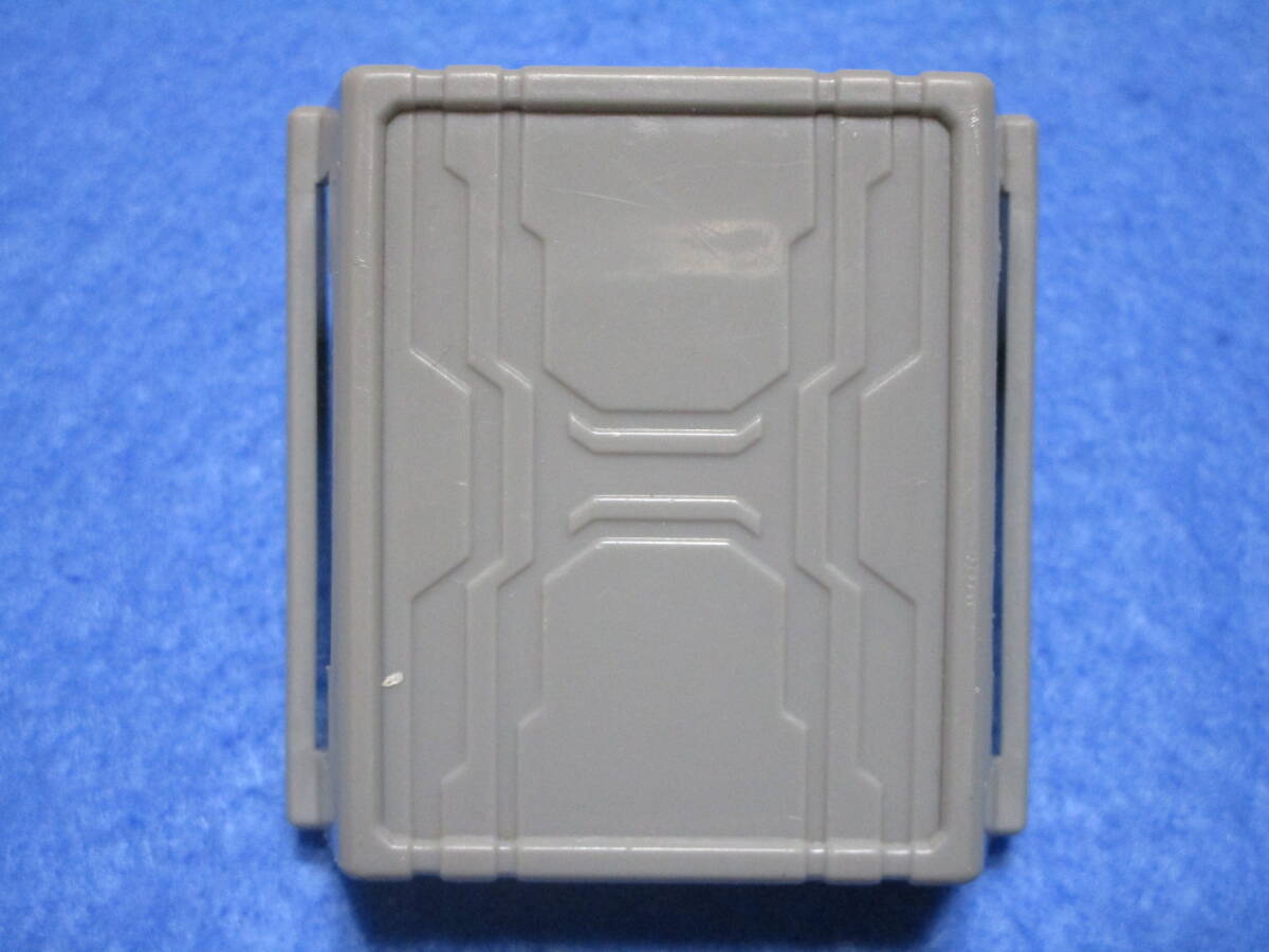 中古!即決!仮面ライダーオーズ DXオーズドライバー用 ベルト止め拍卖