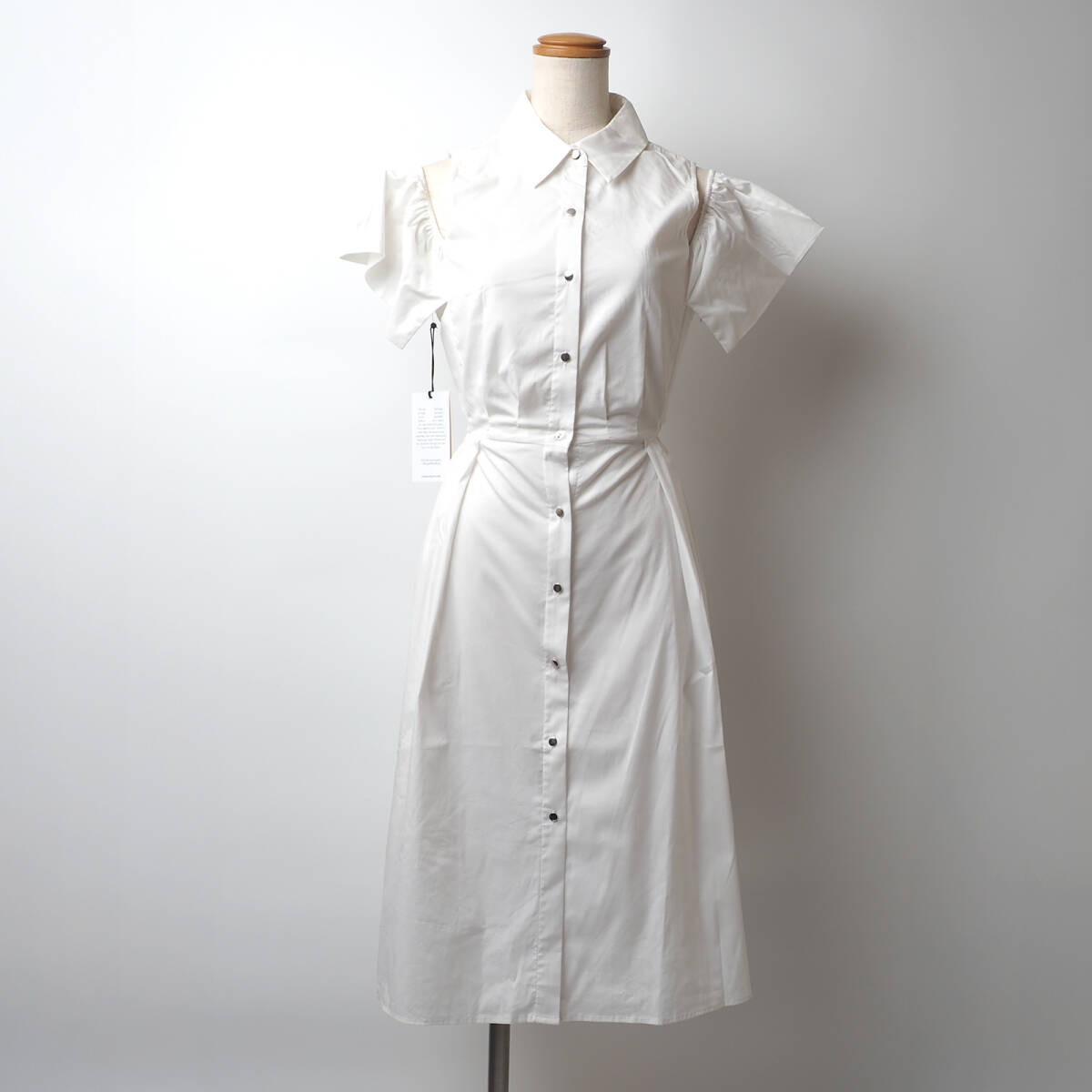 新品未使用★IVANKA TRUMP☆イヴァンカトランプ★オープンショルダワンピース(難あり)拍卖