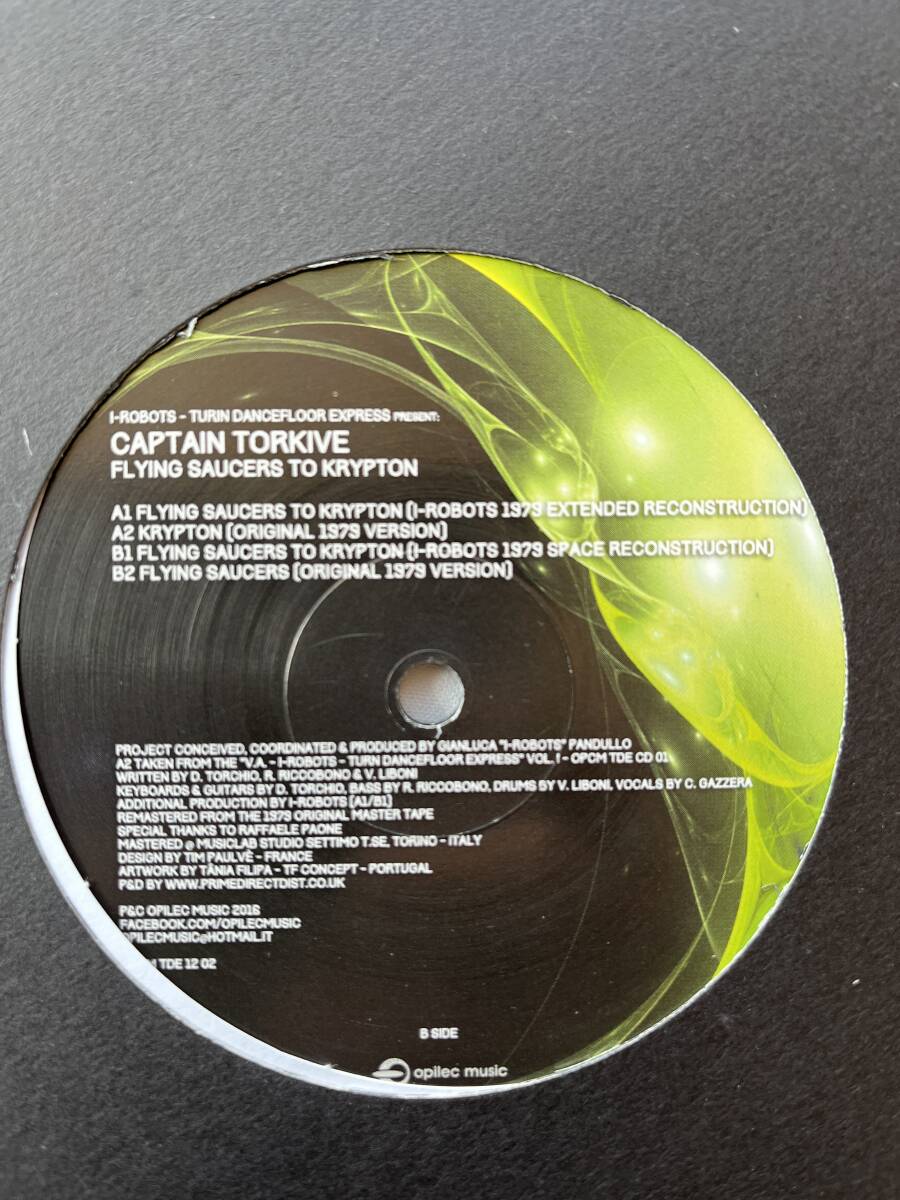 I-Robots Presents Captain Torkive Flying Saucers To Krypton拍卖