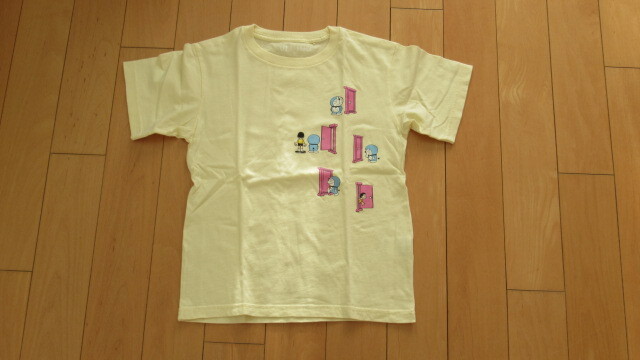 ★ユニクロ 子供用Tシャツ サイズ130 ドラえもん 黄色拍卖
