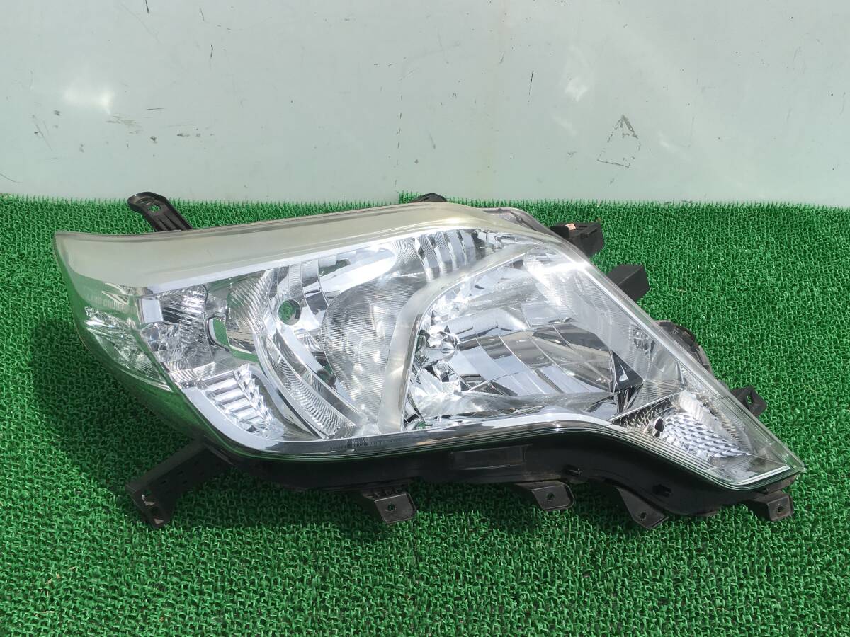 ランドクルーザー プラド TRJ150W 中期 ハロゲン 右ヘッドランプ 拍卖
