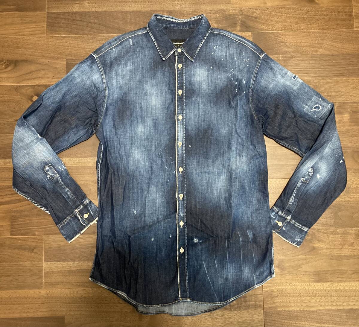 数回着用美品 DSQUARED2 ディースクエアード デニムシャツ 長袖シャツ 48サイズ拍卖