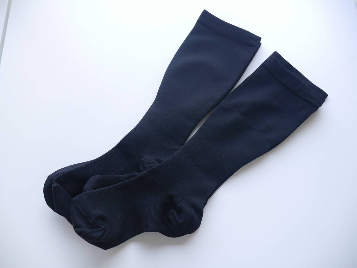 101 未着用品 ナイロン着圧ハイソックス2足組 22-24㎝ ブラック 引き締め コンプレッション 加圧 むくみ すっきり 日本製拍卖