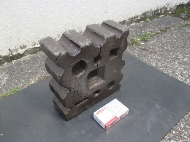 u913★ハチノス 225×225×厚さ85mm・叩き台・作業台拍卖