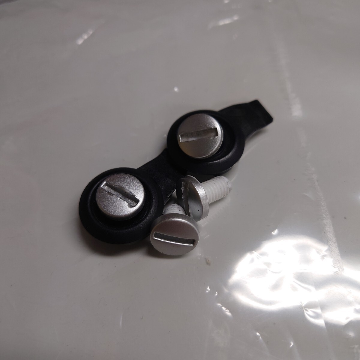 アライ arai gp-5x用 純正シールド固定ネジ拍卖