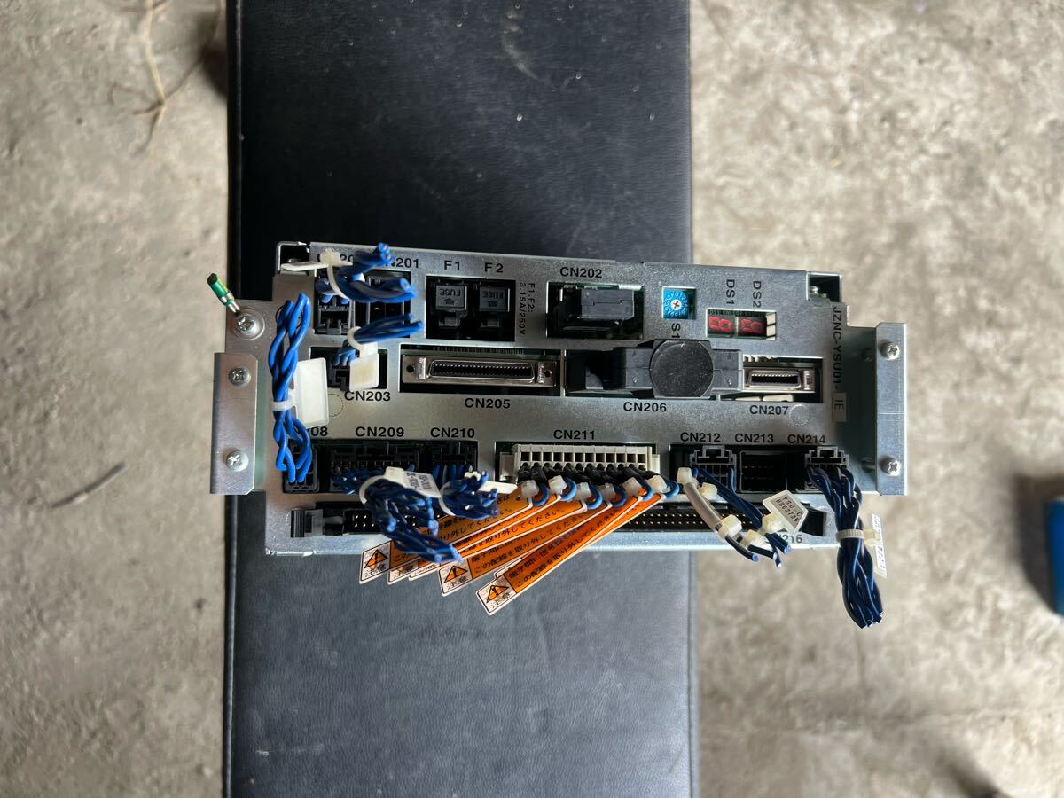 安川電機 YASKAWA 産業ロボット用JZNC-YSU01-1E拍卖