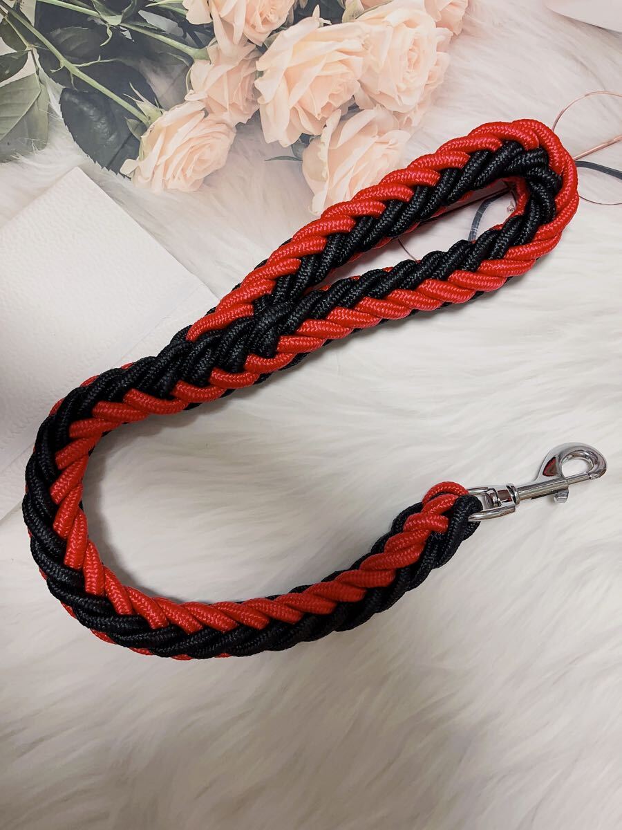 中型犬 大型犬 ショートリード 引っ張り抑える 60cm 編込み 大型犬 中型犬 赤黒拍卖