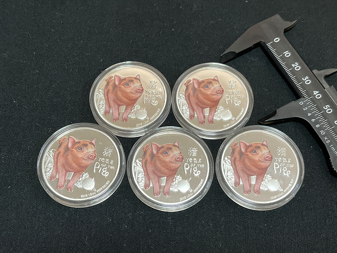 【A086】オーストラリア記念銀貨、コイン、カラーメダル 干支記念 豚 5枚拍卖