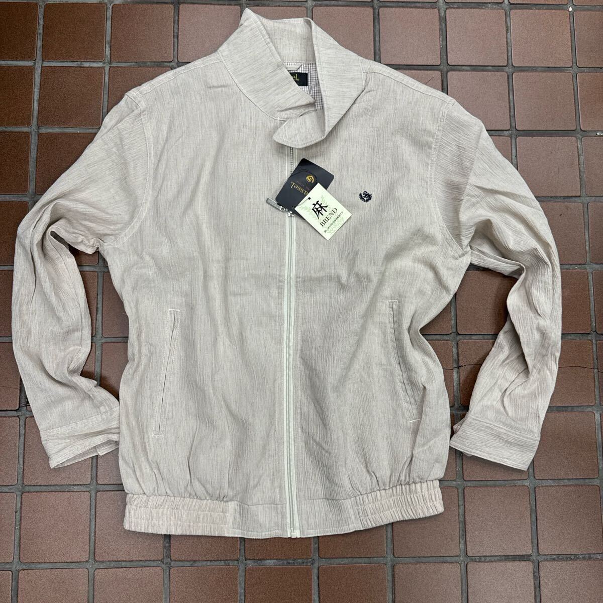 新品☆未使用【サイズL☆麻入り】メンズアウター メンズブルゾン ベージュ系 作業着 ジッパー付 春夏に最適 超さらさら生地 動きやすい拍卖