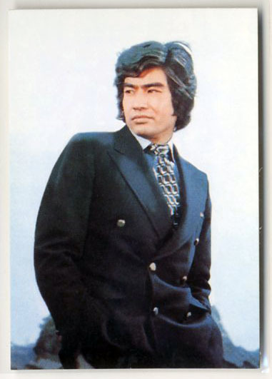 ◆防水対策 厚紙補強 カルビー 仮面ライダーチップスカード(1999 復刻版) 123番 ショッカーと対決する本郷猛!! トレカ 即決拍卖