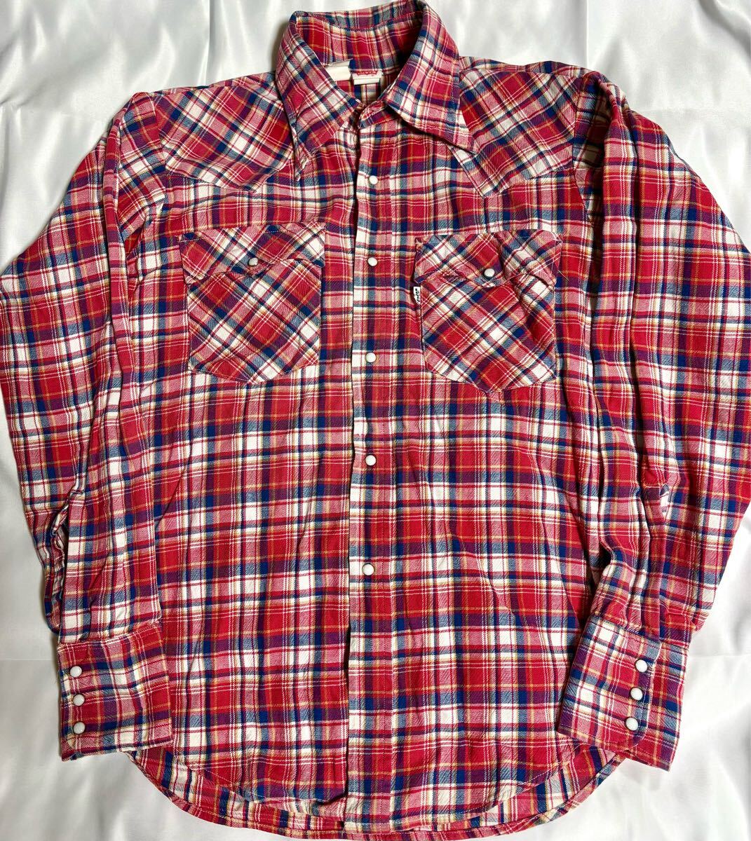 美品!70's USA製ビンテージ リーバイス チェックウエスタンシャツ M コットンネルシャツ拍卖