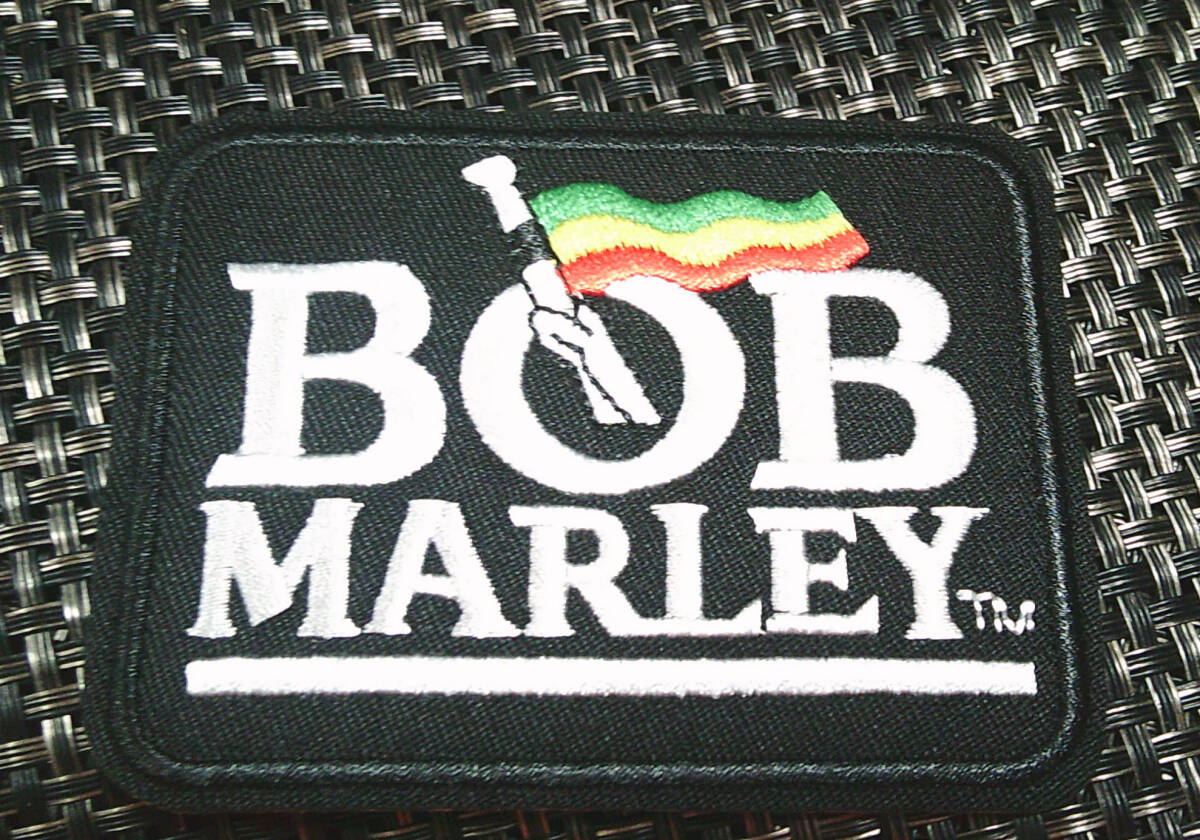 《黒四BM音楽》■角丸四角 黒白◆新品 BOB MARLEY ボブ・マーリージャマイカ シンガーソング ミュージシャン レゲエ ギター 刺繍ワッペン拍卖