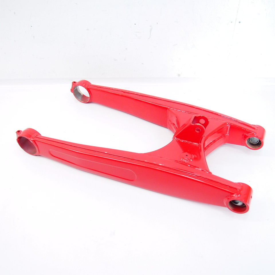 新品 未使用 ジレラGILERAサトルノ サトゥルノ350 500 NH01 NH02 純正 スイングアーム リアアーム 赤 939240拍卖