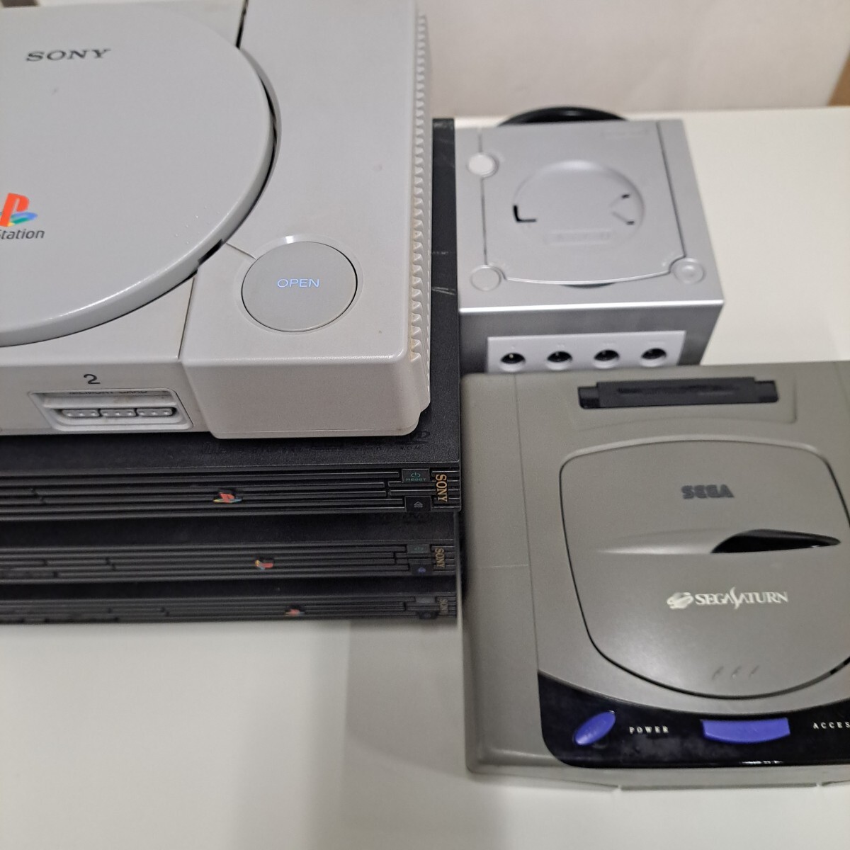 ★即決★送料無料★【ゲーム機本体】 PS2・3台 PS 1台 ゲームキューブ・1台 セガサターン・1台拍卖