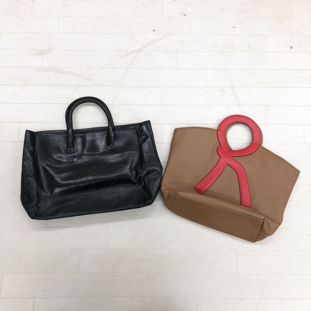 1732〓 2点セット Roberta di Camerino ロベルタ ディ カメリーノ トートバッグ レディース ブラック ブラウン 鞄 手提げ鞄 ハンドバッグ拍卖