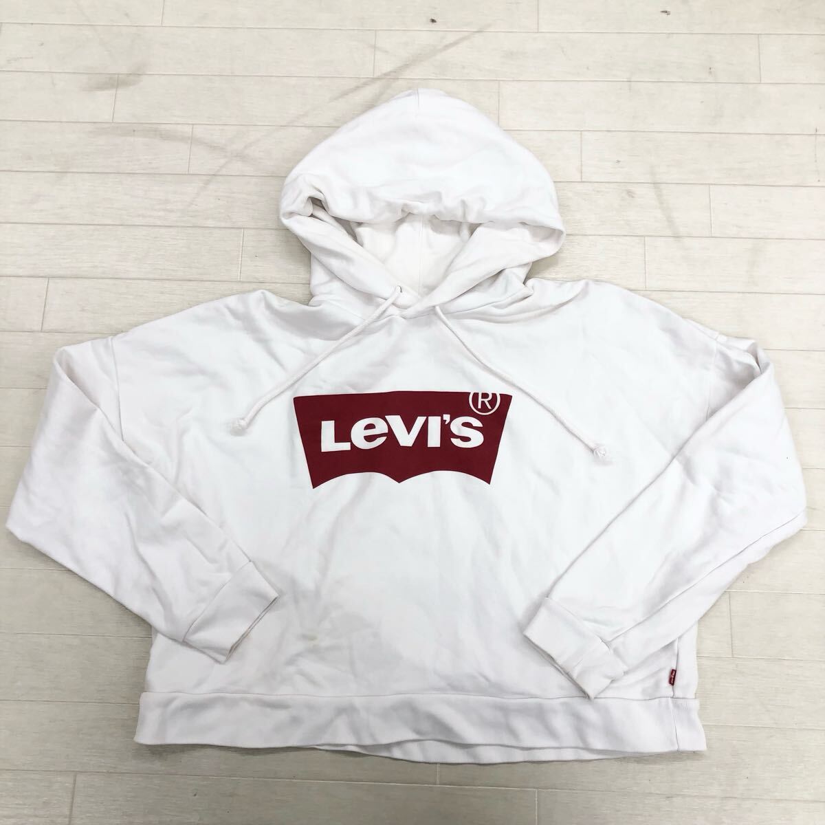 1743〓 LEVI'S リーバイス スウェットパーカ レディース サイズM ホワイト レッド トップス パーカー プルオーバー 裏パイル カジュアル拍卖