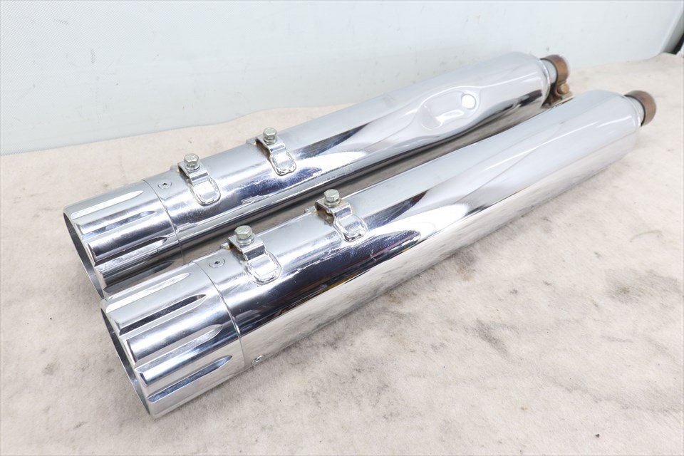 328597 ハーレー ツーリング ~16年 CVOモデル純正 マフラー サイレンサー 64769-09A 64768-09A拍卖