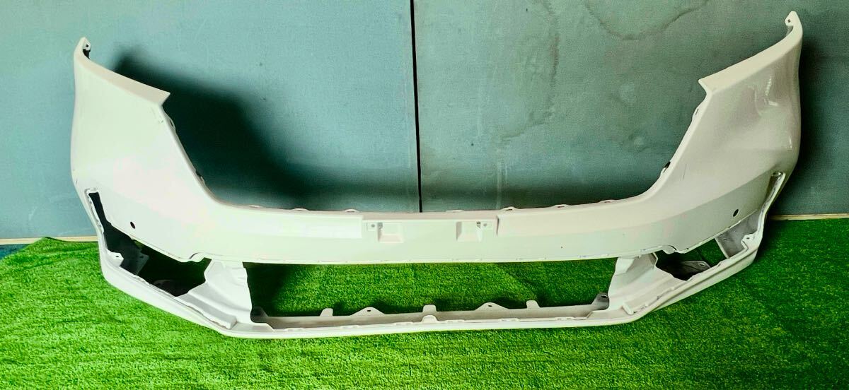 オデッセイ アブソルート/RC1/RC2/ハイブリッド/RC4 純正 後期 フロントバンパー 71101-T6A-Z000 フロントバンパー拍卖